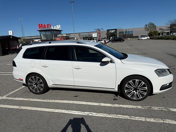 Volkswagen Passat 4 of 5