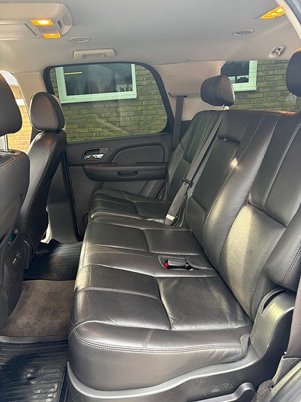 Chevrolet Tahoe 9 of 10