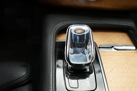 Volvo XC90 17 of 20