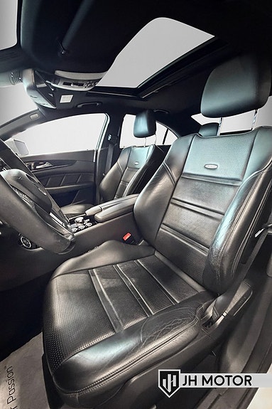 Mercedes-Benz CLS63 12 of 24