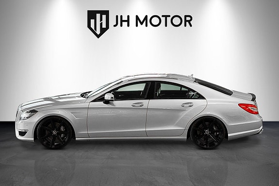 Mercedes-Benz CLS63 4 of 26