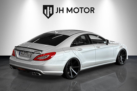 Mercedes-Benz CLS63 7 of 26