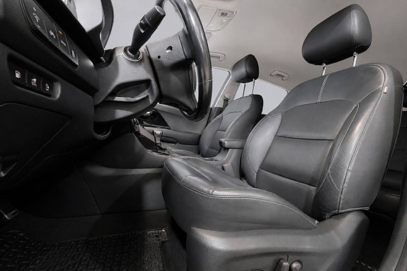 Kia Niro 12 of 29
