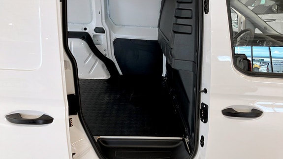 Volkswagen Caddy 11 of 12