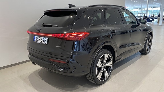 Audi Q5 3 of 5