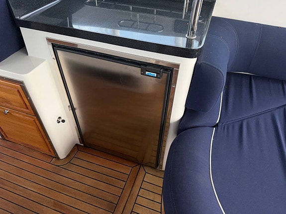 Marex 350 CC 2008 1 ägare Volvo Penta D6 370/DPH 11 of 12