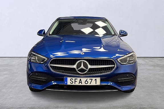 Mercedes-Benz C300 e 7 of 19