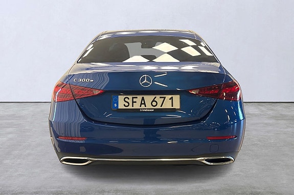 Mercedes-Benz C300 e 5 of 5