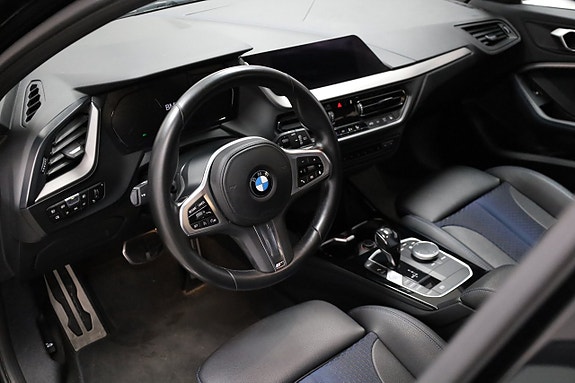 BMW 118i 5 of 5