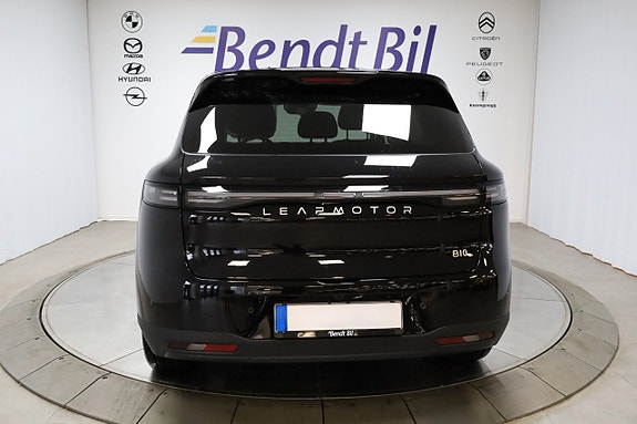 Leapmotor B10 7 of 23