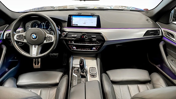 BMW 520 4 of 5