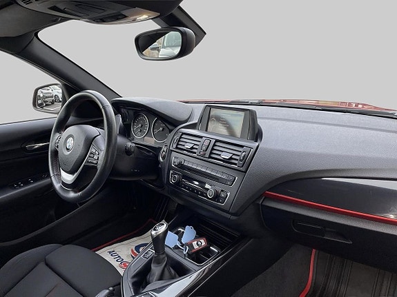 BMW 118d 9 of 23