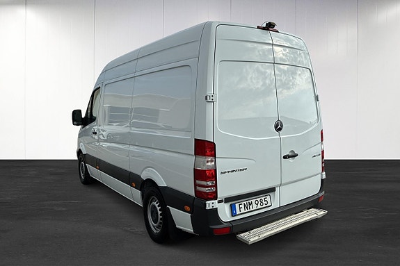 Mercedes-Benz Sprinter 316 4 of 5