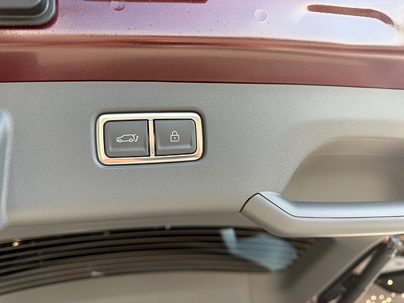 Kia EV9 14 of 15