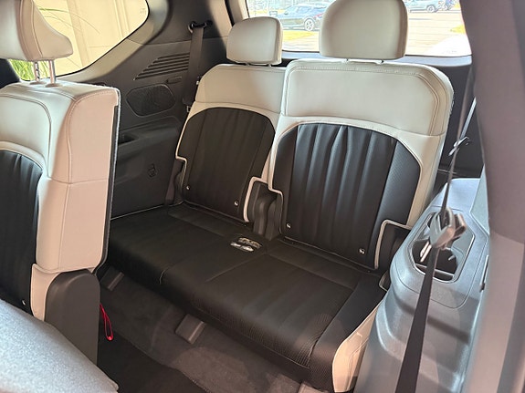 Kia EV9 9 of 14