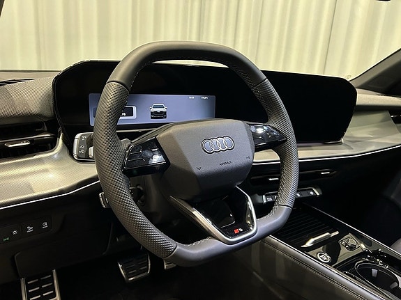 Audi Q3 10 of 15