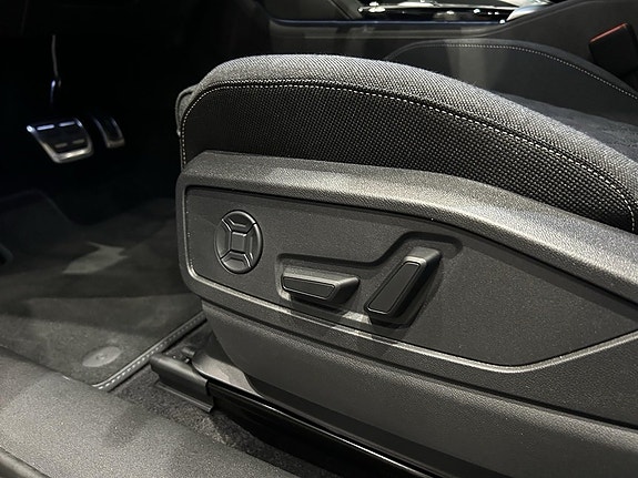 Audi Q5 8 of 17