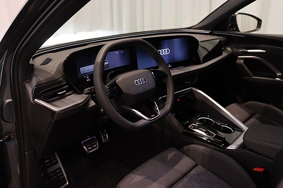 Audi Q5 11 of 26