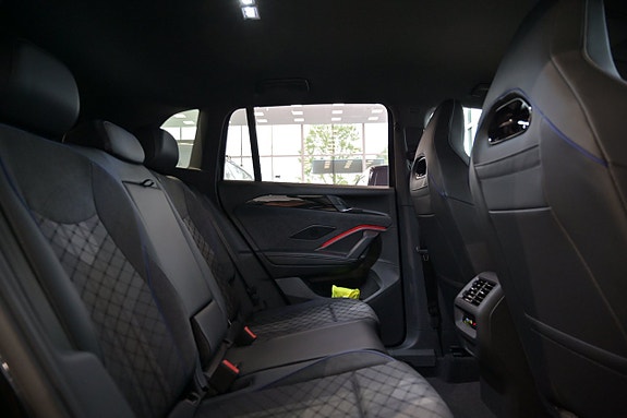 Volkswagen Tiguan 24 of 27