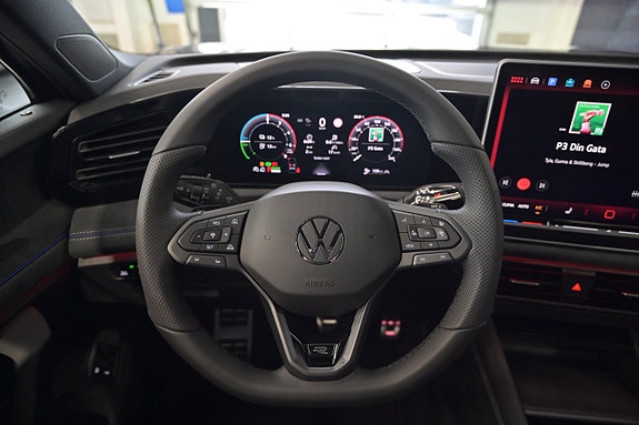 Volkswagen Tiguan 13 of 27