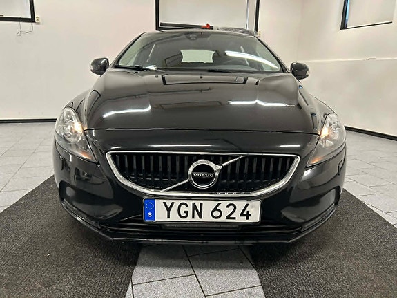 Volvo V40 5 of 18