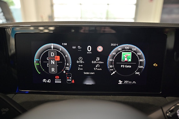 Volkswagen Tiguan 14 of 27