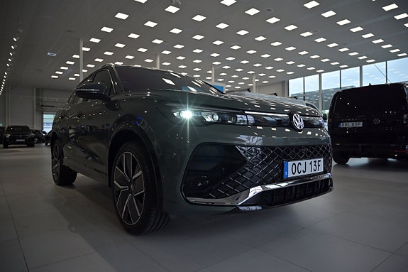 Volkswagen Tiguan 4 of 27
