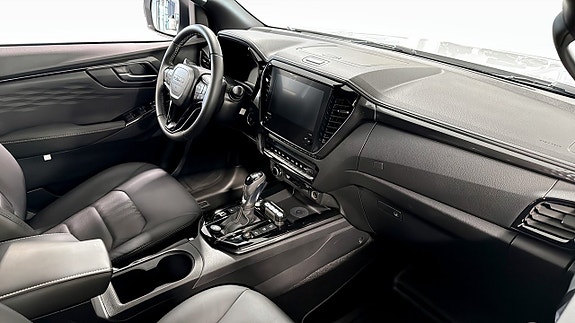 Isuzu D-max 3 of 5