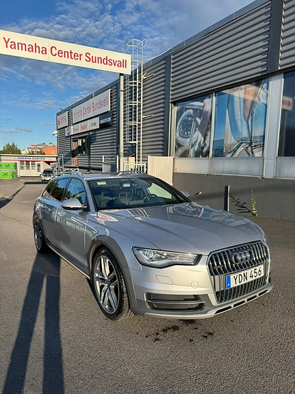 Audi A6 allroad 2 of 8