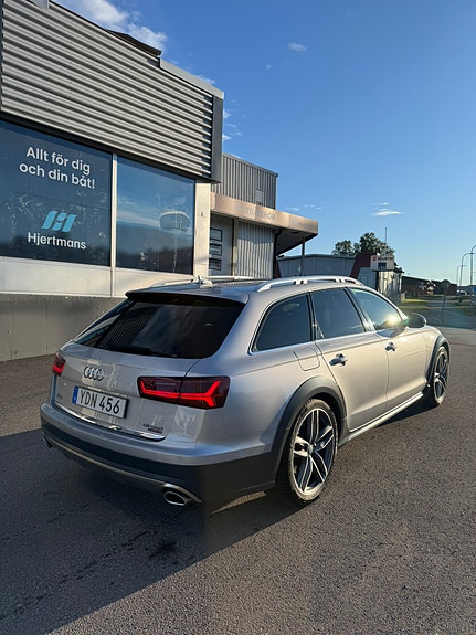 Audi A6 allroad 3 of 8