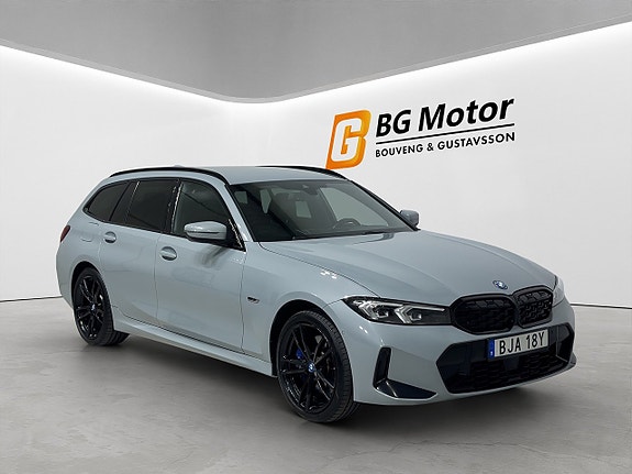 BMW 330e