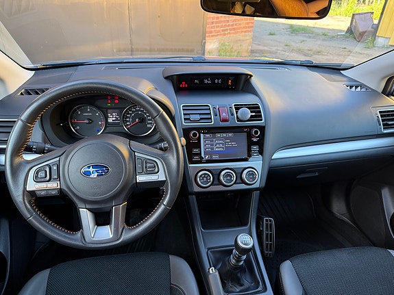 Subaru XV 4 of 5