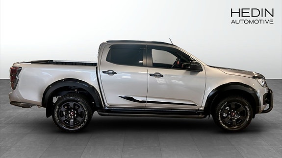 Isuzu D-max 6 of 9