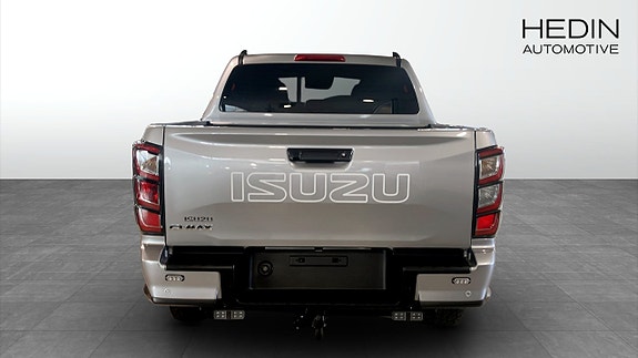 Isuzu D-max 7 of 9