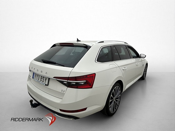 Skoda Superb 8 of 30