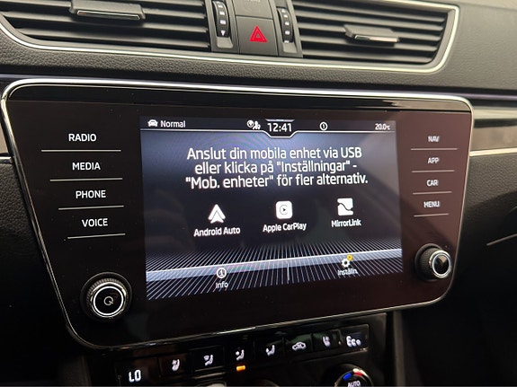 Skoda Superb 23 of 30