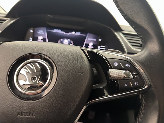 Skoda Superb 27 of 30