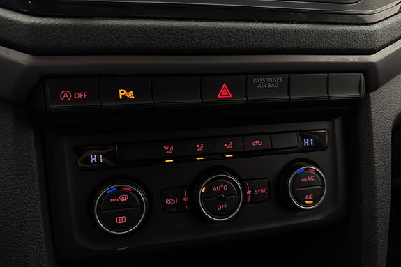 Volkswagen Amarok 26 of 29