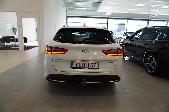 Kia Optima 5 of 21