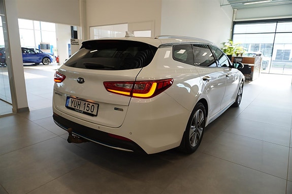 Kia Optima 6 of 21