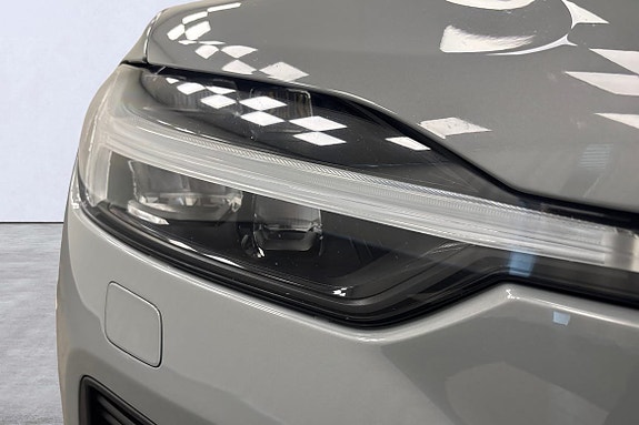 Volvo XC60 21 of 23