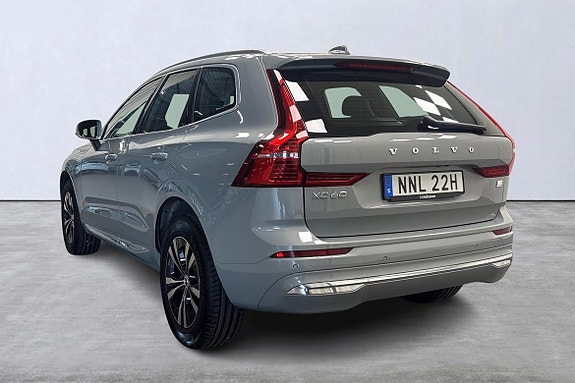 Volvo XC60 4 of 23