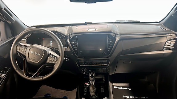 Isuzu D-max 4 of 5