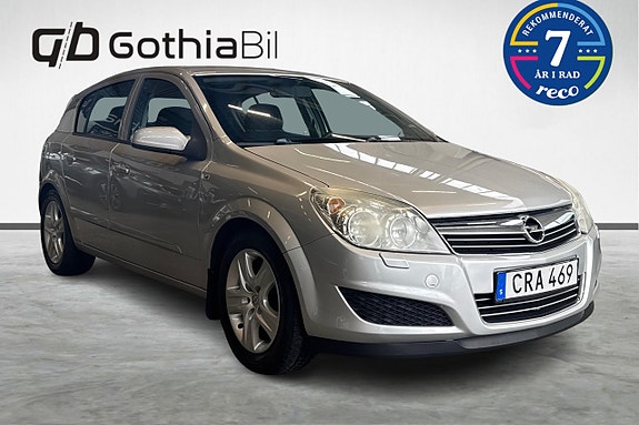 Opel Astra 3 of 5