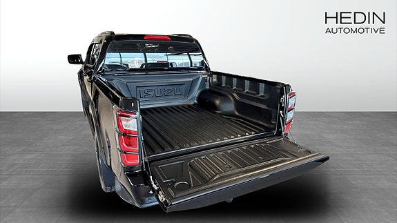 Isuzu D-max 20 of 20