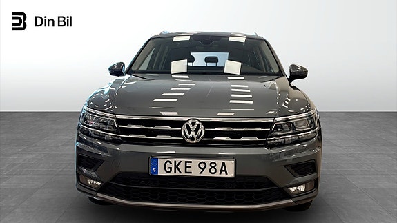 Volkswagen Tiguan Allspace 4 of 5