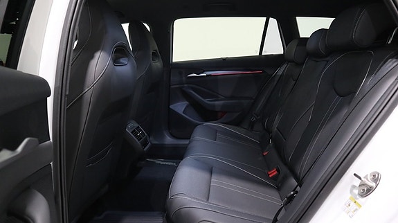 Skoda Superb 8 of 20