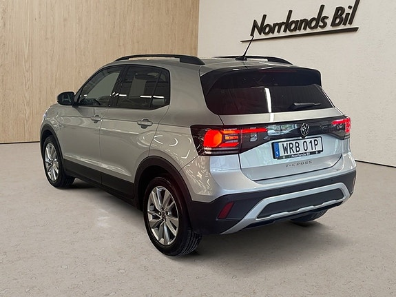 Volkswagen T-Cross 3 of 5