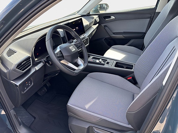 Seat Leon 9 of 18