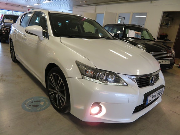 Lexus CT200h 5 of 27